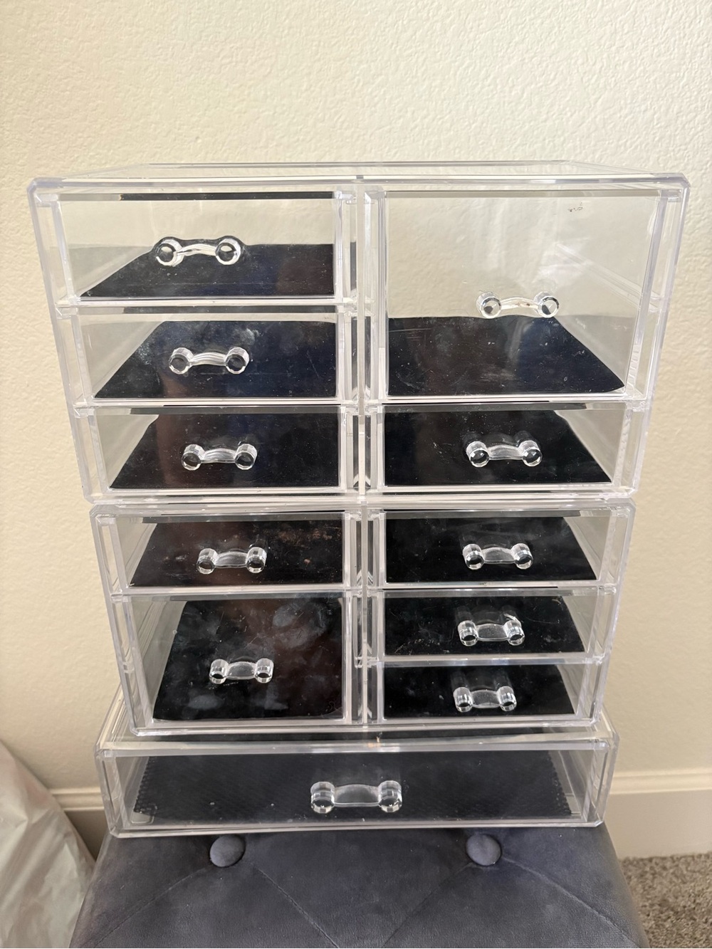 Clear Acrylic Jewelry Organizer with Black Drawer Liners - Multi-Drawer Storage